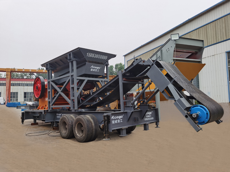 礦山移動(dòng)破碎車