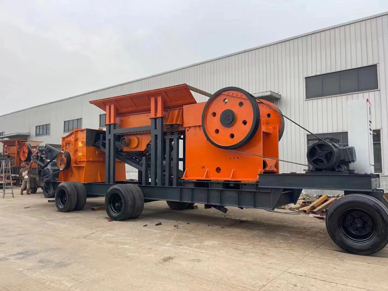 移動(dòng)破碎車(chē)